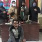 Foto Anggota Tim Oprasional Polsek wawo Bersama Pelaku Bandar Narkoba 