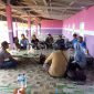 Suasana rapat pengurus PWI Kabupaten Bima membahas persiapan Pra UKW.