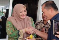 Foto Calon Gubernur NTB Lalu Muhammad Iqbal dan Calon Wakil Gubernur NTB Indah Dhamayanti Putri