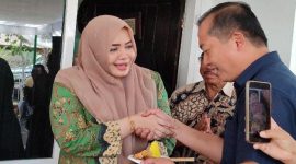 Foto Calon Gubernur NTB Lalu Muhammad Iqbal dan Calon Wakil Gubernur NTB Indah Dhamayanti Putri