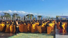 Foto Tarian Tembe Nggoli  yang diperankan oleh 1.000 orang penari  SD/MI, SMP/MTs, SMA/SMK dan para guru Se-kecamatan Wawo