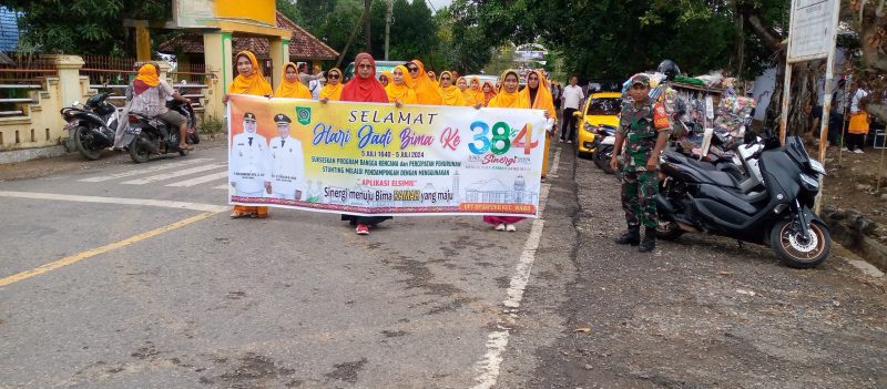 Foto Peserta Pawai Di kecamatan wawo 