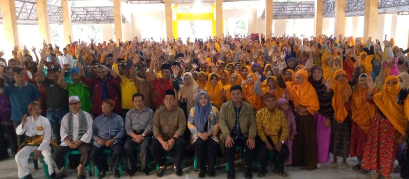 foto Dr.H Lalu Muhammad Iqbal, Hj Inda Damayanti Putri, Muhammad Putra Ferryandi, Anggota DPR RI Fraksi Golkar,Supratman mantan sekda kabupaten Bima