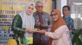 Bupati Bima Hj.Indah Dhamayanti Putri SE.M.IP, Wakil Bupati H.Dahlan M.Noer,